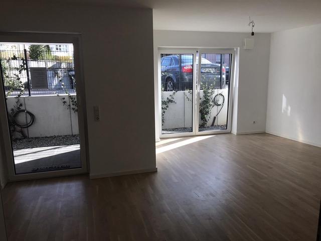 Erdgeschoßwohnung Würzburg Heuchelhof - 3 Zimmer, 80 m&sup2;, 349.000&euro; | Angebot:26337819