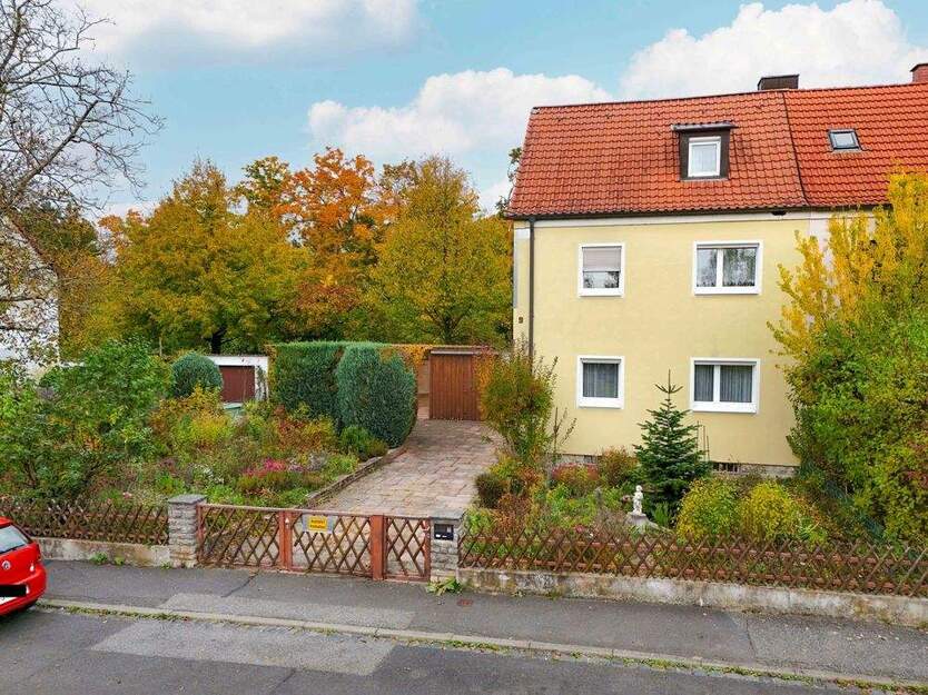 Charmante Doppelhaushälfte - naturnah wohnen! 6 zimmer