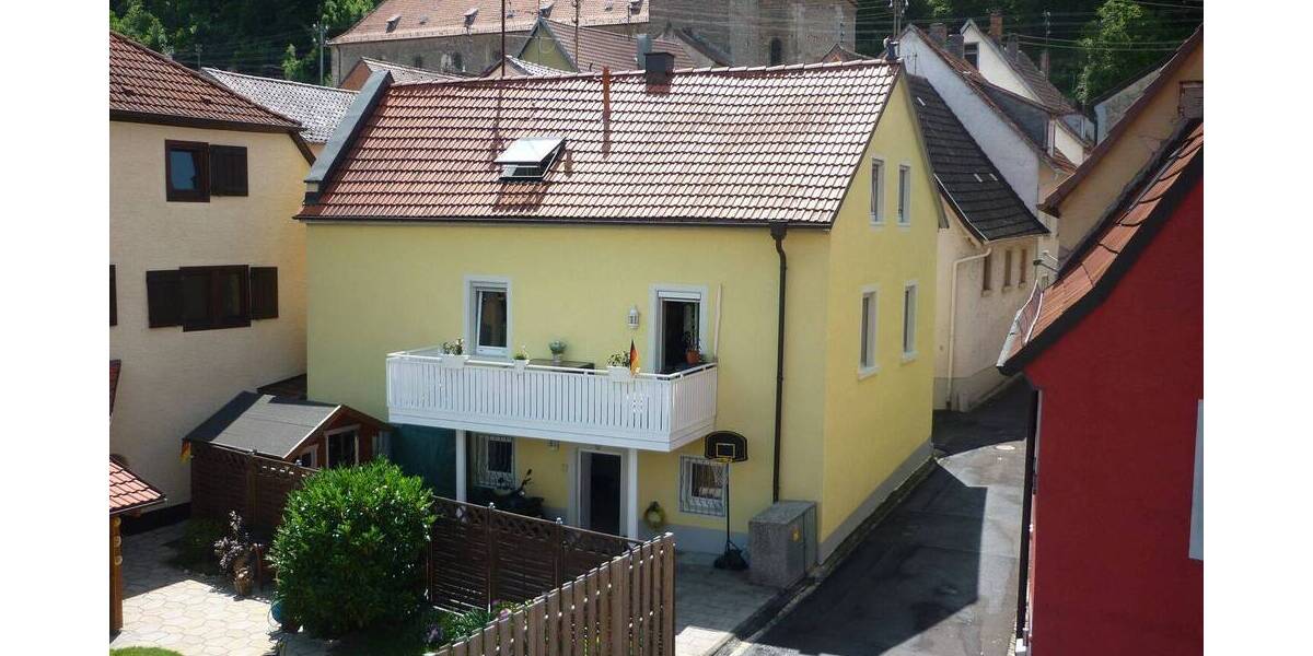 Einfamilienhaus Zell am Main - 4 Zimmer, 110 m&sup2;, 318.000&euro; | Angebot:26487949