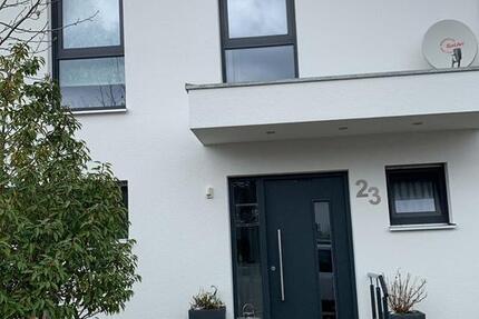 Haus Gerbrunn - 6 Zimmer, 176 m&sup2;, 890.000&euro; | Angebot:25017179