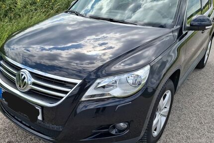 VW Tiguan 49.750 km 8.400 € Wertheim 97877