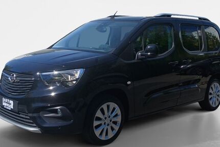Opel Combo Life 33.000 km 17.808 &euro; Würzburg 97076
