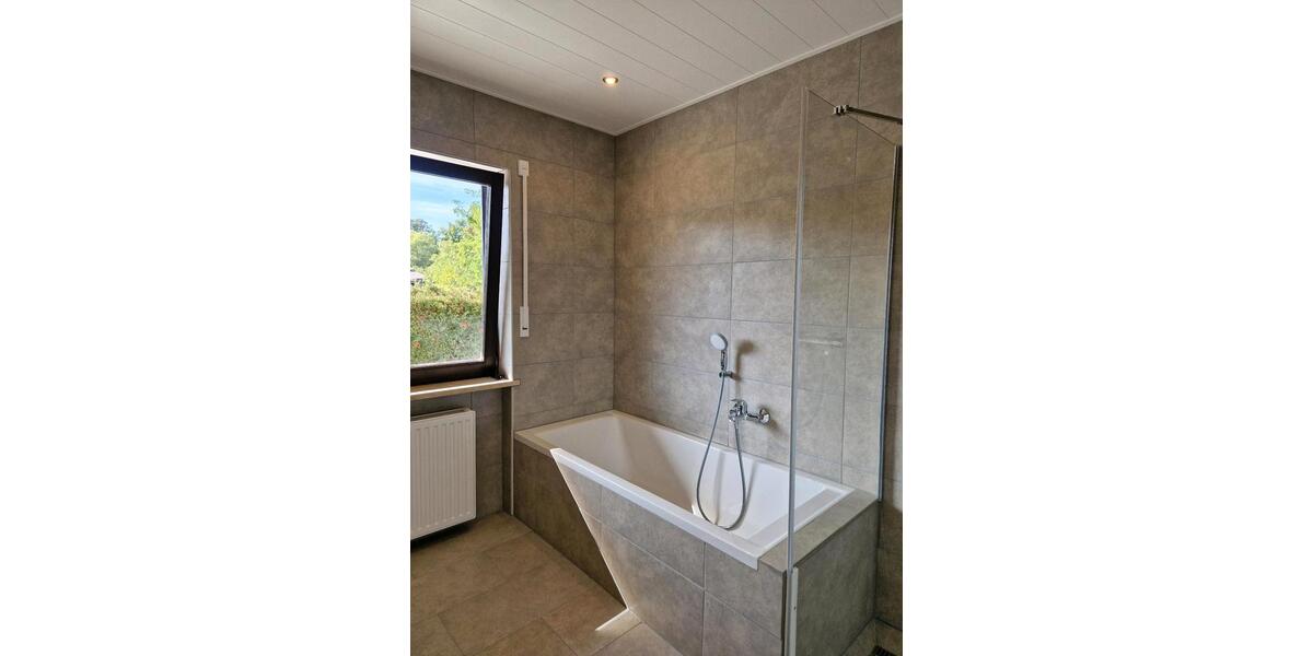 Terrassenwohnung Marktsteft - 5 Zimmer, 115 m&sup2;, 1.300&euro; | Angebot:24978579