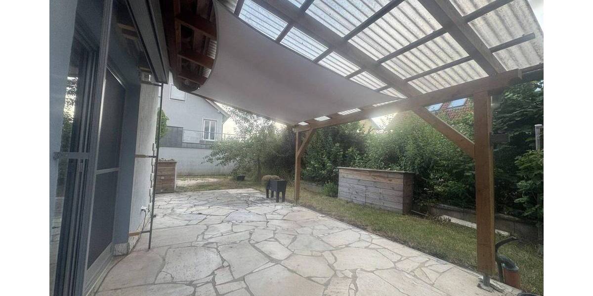 energieeffizientes Einfamilienhaus mit Einliegerwohnung 8 zimmer