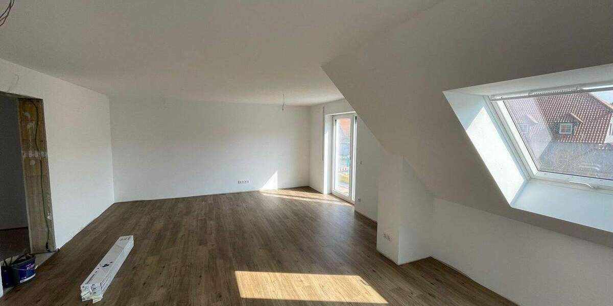 Etagenwohnung Wiesentheid - 3 Zimmer, 78 m&sup2;, 936&euro; | Angebot:24810192
