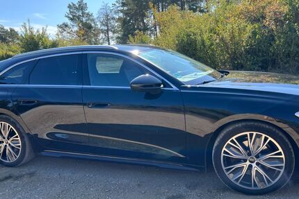 Audi A5 16.000 km 48.800 € Urspringen 97857