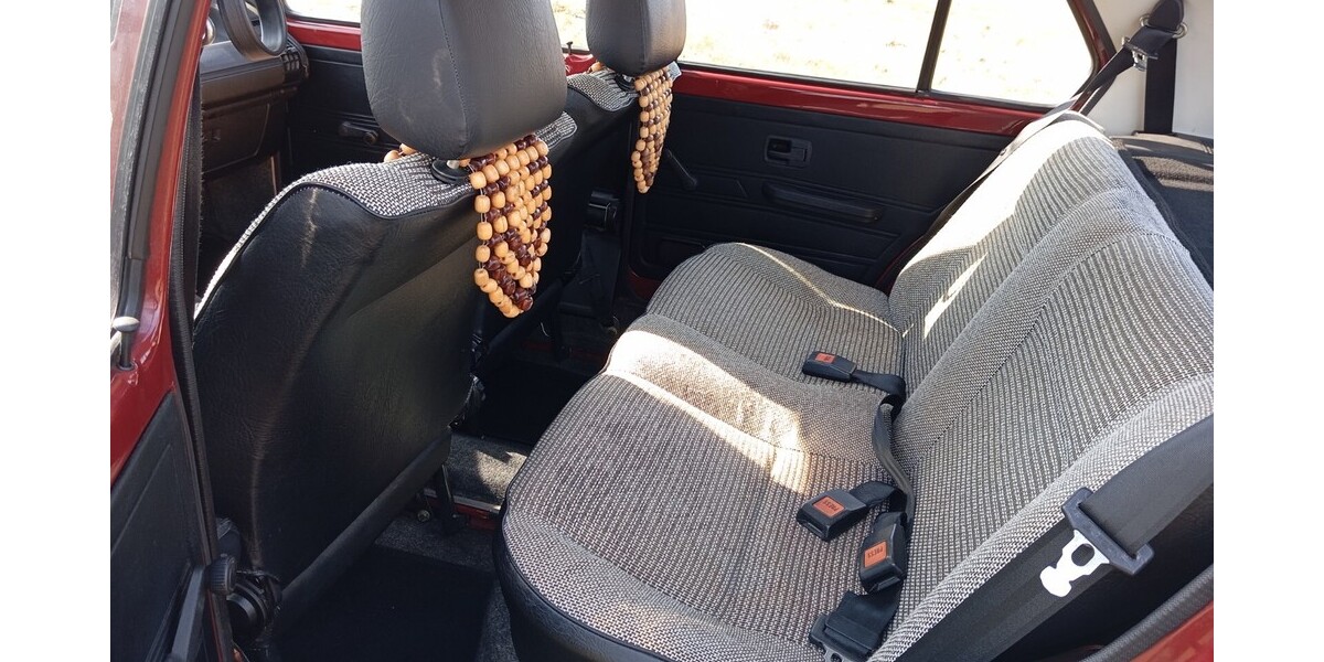 VW Golf I 130.000 km 2.899 € Volkach 97332