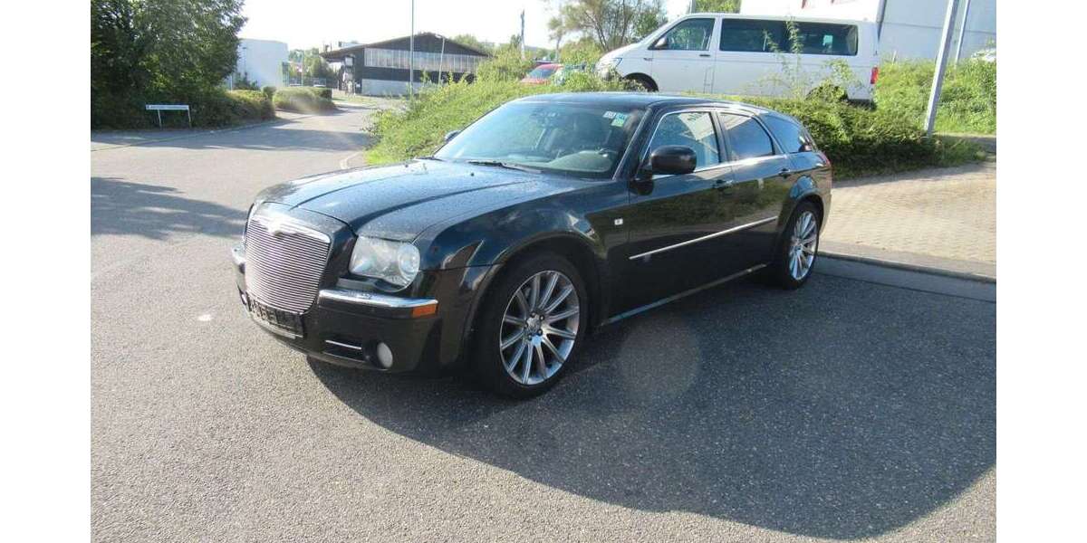 Chrysler 300C 441.000 km 4.990 € Tauberbischofsheim 97941