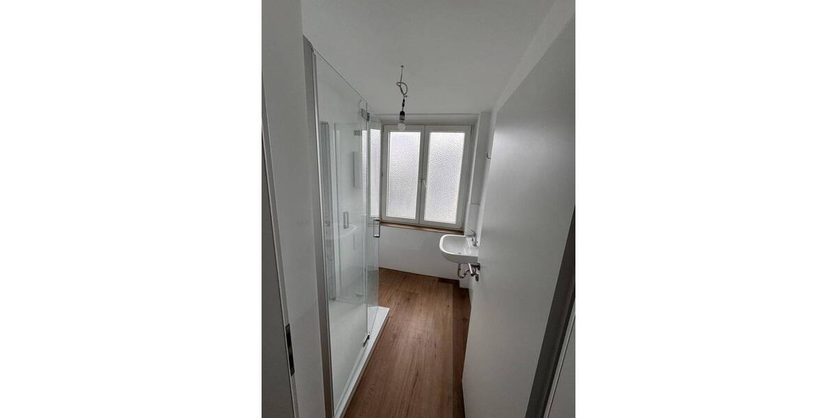 Etagenwohnung Würzburg Heidingsfeld - 3 Zimmer, 86 m&sup2;, 930&euro; | Angebot:26555092