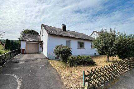 Geräumiges EFHZFH in Helmstadt zu vermieten
