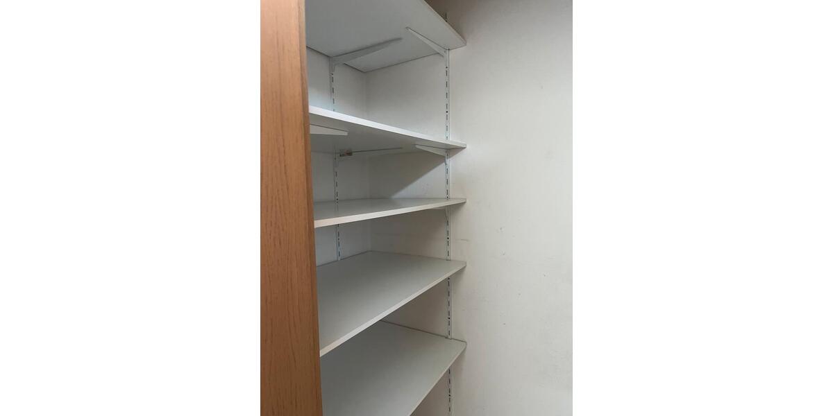 Dachgeschoßwohnung Kürnach - 1 Zimmer, 42 m&sup2;, 680&euro; | Angebot:24854242