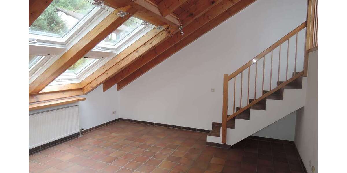 Etagenwohnung Würzburg Steinbachtal - 4 Zimmer, 80 m&sup2;, 359.000&euro; | Angebot:25896400