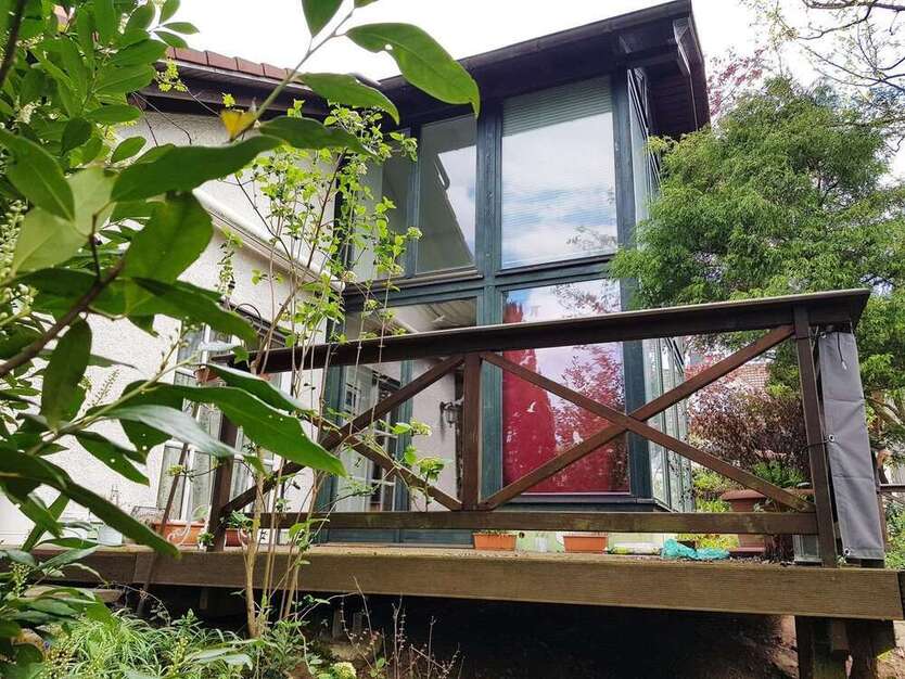 Haus zum Mieten in Esselbach 2.350 € 245 m²