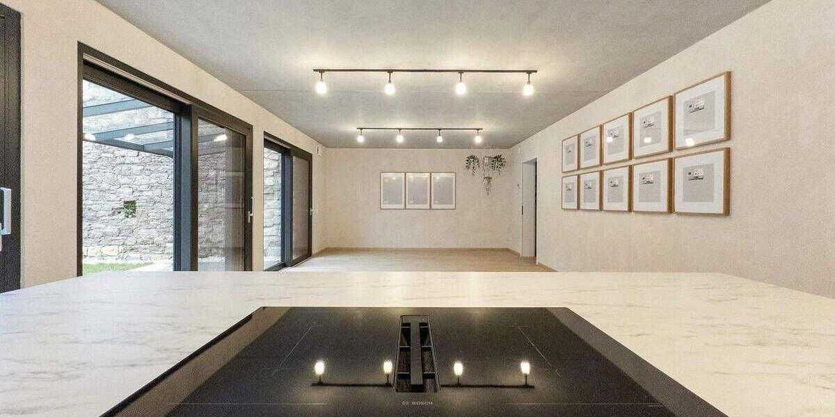 Einfamilienhaus Würzburg Heidingsfeld - 8 Zimmer, 215 m&sup2;, 1.095.000&euro; | Angebot:25820156