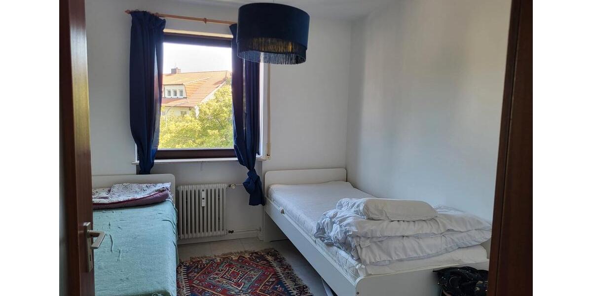Etagenwohnung Höchberg - 3 Zimmer, 89 m&sup2;, 1.280&euro; | Angebot:26123357