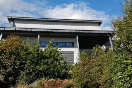 Innovatives Design in Ortsrandlage zimmer