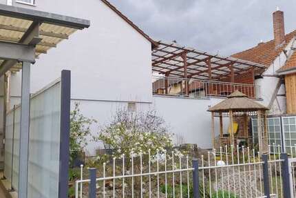 Haus zum Kaufen in Thüngersheim 230.000 € 125 m² 5 zimmer