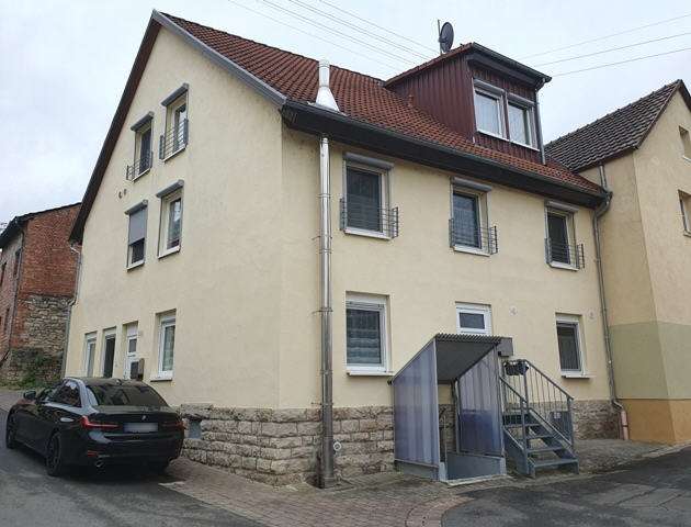 Haus zum Kaufen in Tauberbischofsheim 298.000 € 219 m²