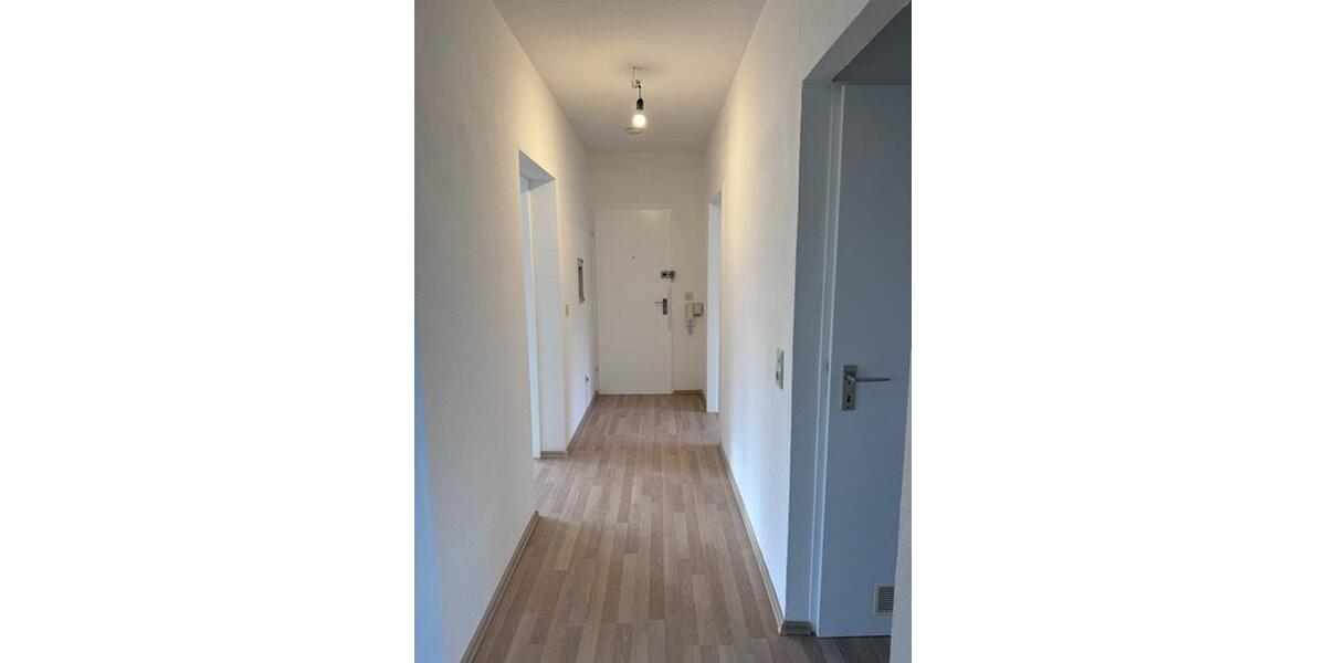 Etagenwohnung Estenfeld - 3 Zimmer, 75 m&sup2;, 960&euro; | Angebot:26658343