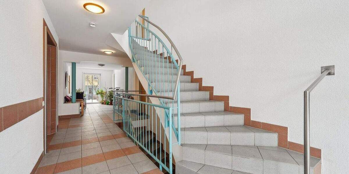 Etagenwohnung Würzburg Heuchelhof - 2 Zimmer, 60 m&sup2;, 259.000&euro; | Angebot:25675069