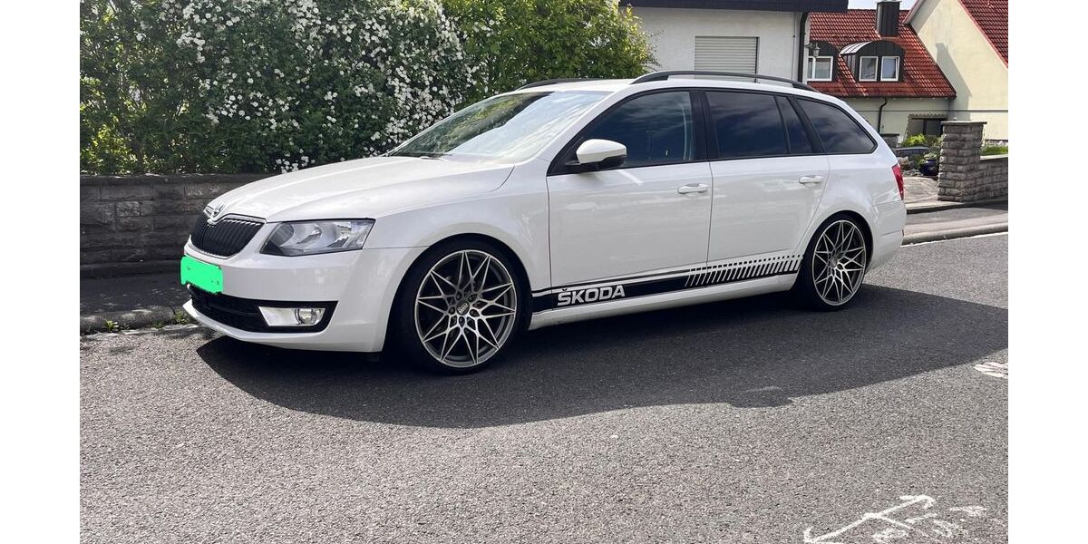 Skoda Octavia 106.000 km 10.900 &euro; Sommerhausen 97286