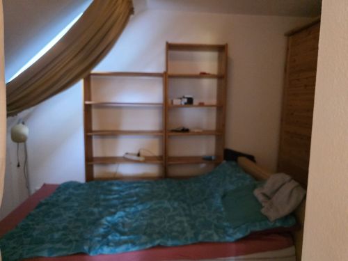 Originelle 2-Zimmer-Dachgeschoss-Eigentumwohnung in 97297 Waldbüttelbrunn bei Würzburg (ID10662) - Dachgeschoßwohnung Waldbüttelbrunn Waldbüttelbrunn | Angebot:26766418