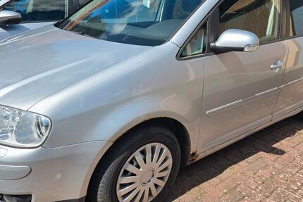 VW Touran 277.000 km 1.100 € Randersacker 97236