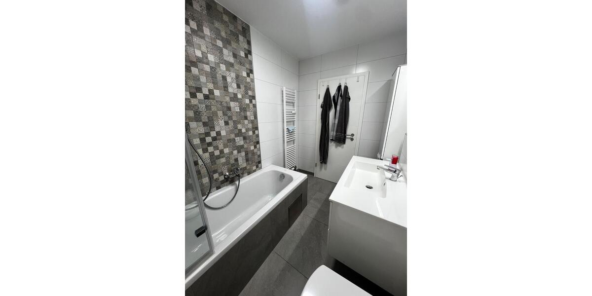 Dachgeschoßwohnung Würzburg Heuchelhof - 3 Zimmer, 89 m&sup2;, 339.000&euro; | Angebot:26623111