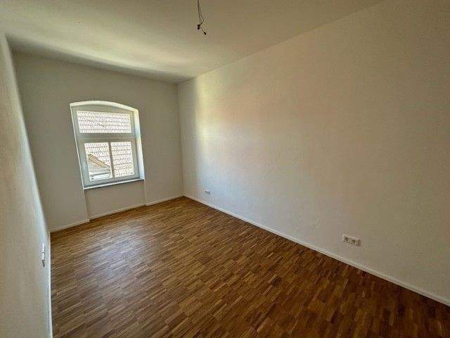 Etagenwohnung Kitzingen Etwashausen - 3 Zimmer, 75 m&sup2;, 850&euro; | Angebot:25774919