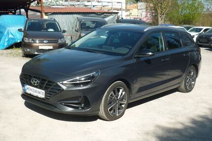 Hyundai i30 86.400 km 14.990 &euro; Estenfeld bei Würzburg 97230