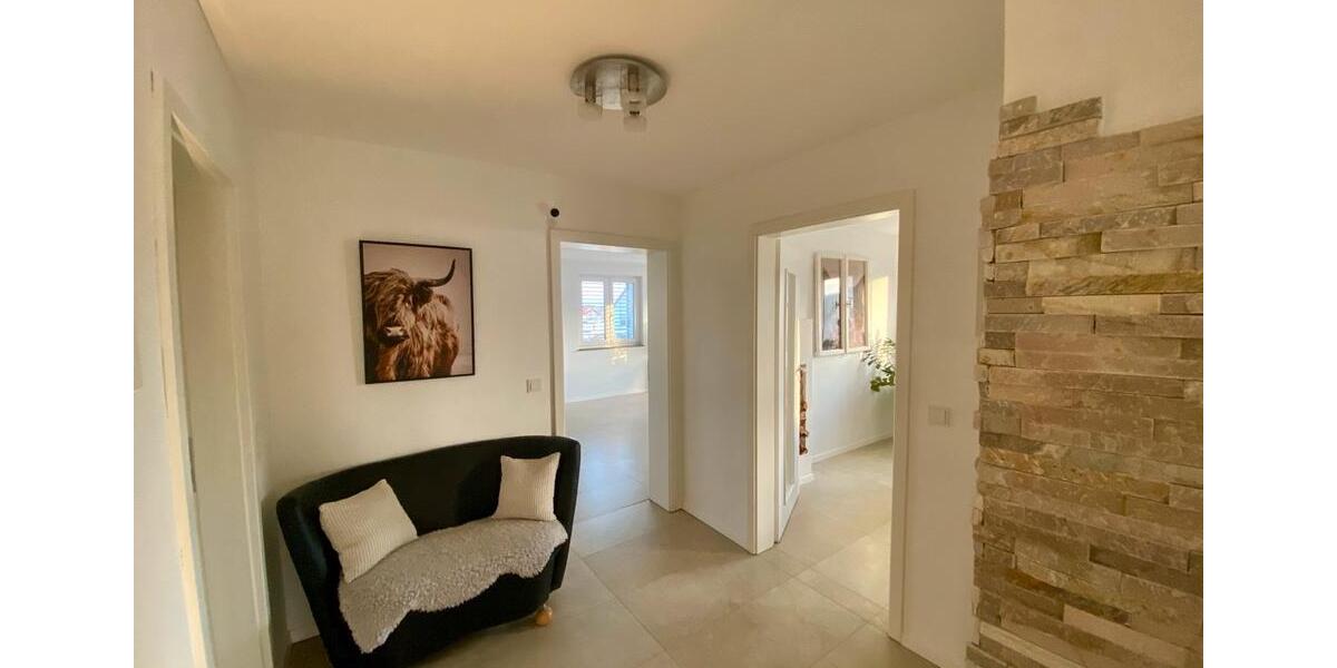 Einfamilienhaus Werneck - 6 Zimmer, 150 m&sup2;, 1.900&euro; | Angebot:25590830