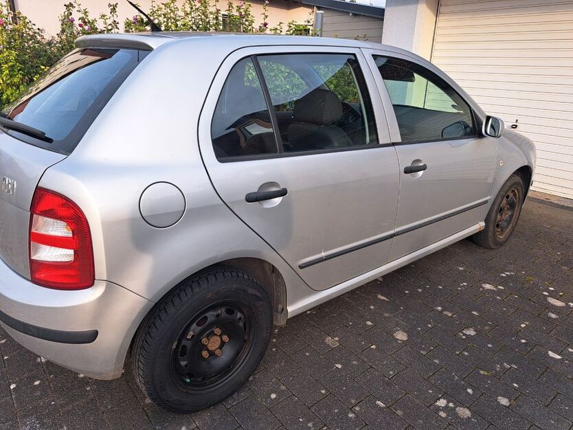 Skoda Fabia 158.150 km 999 € Gollhofen 97258