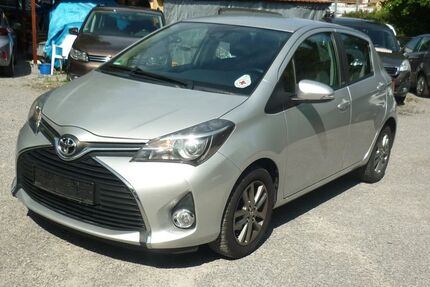 Toyota Yaris 84.850 km 9.990 € Estenfeld bei Würzburg 97230