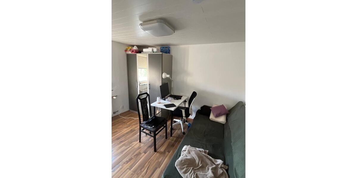 Etagenwohnung Würzburg Frauenland - 1 Zimmer, 10 m&sup2;, 350&euro; | Angebot:26237261