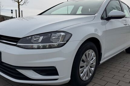 VW Golf 132.700 km 11.490 &euro; Eibelstadt 97246