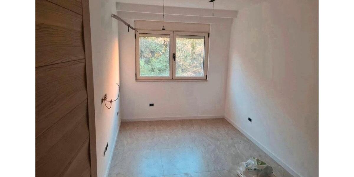 Etagenwohnung Würzburg Frauenland - 4 Zimmer, 133 m&sup2;, 379.000&euro; | Angebot:27002268