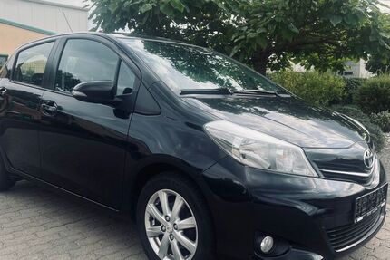 Toyota Yaris 260.020 km 3.999 € Schwarzach am Main 97359