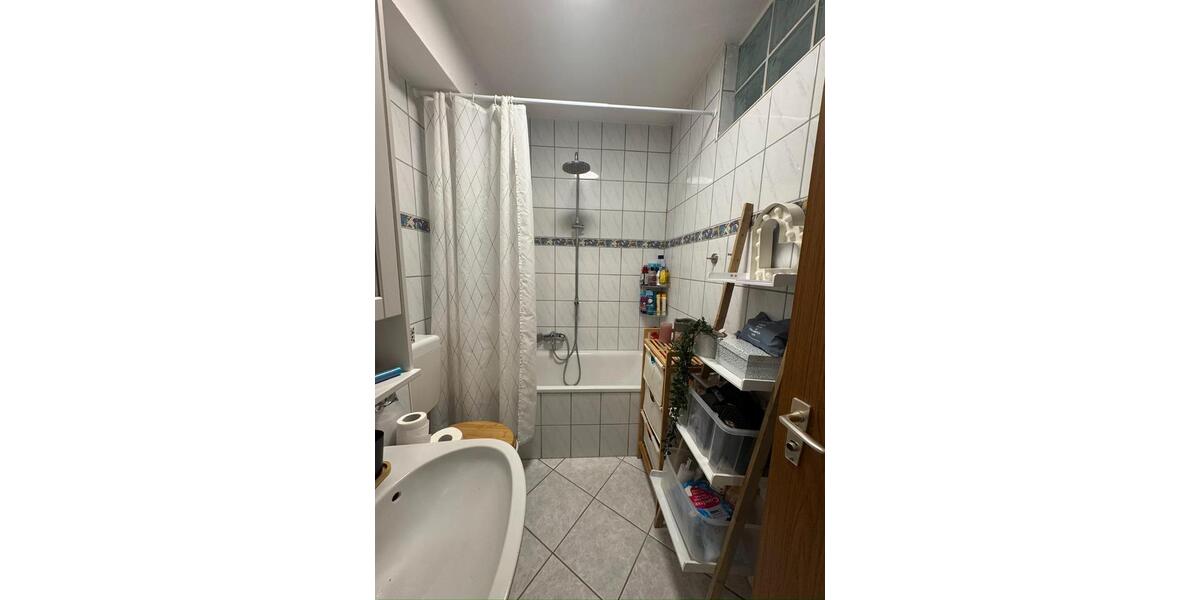 Hochparterre Kitzingen - 3 Zimmer, 87 m&sup2;, 220.000&euro; | Angebot:26823810