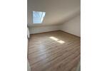 Dachgeschoßwohnung Würzburg Lengfeld - 2 Zimmer, 65 m&sup2;, 800&euro; | Angebot:26522851