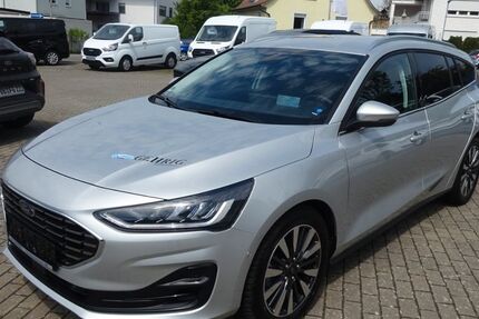 Ford Focus 18.393 km 25.990 € Tauberbischofsheim 97941