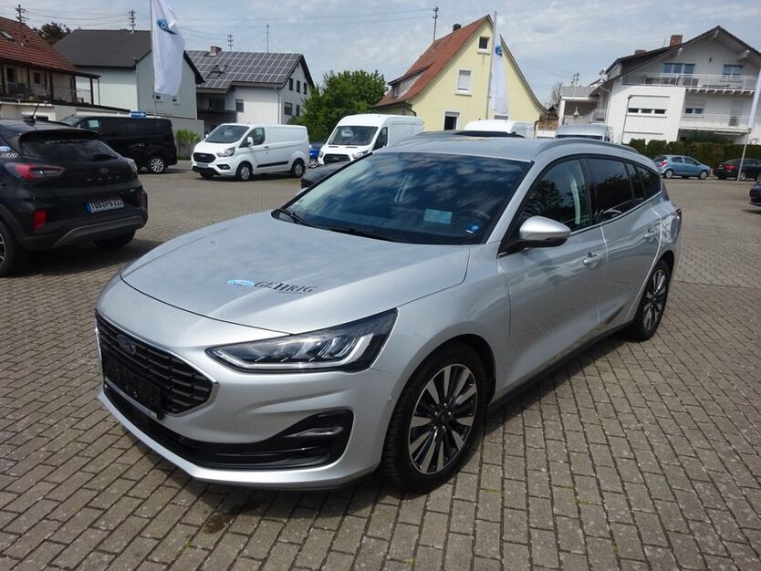 Ford Focus 18.393 km 25.990 € Tauberbischofsheim 97941