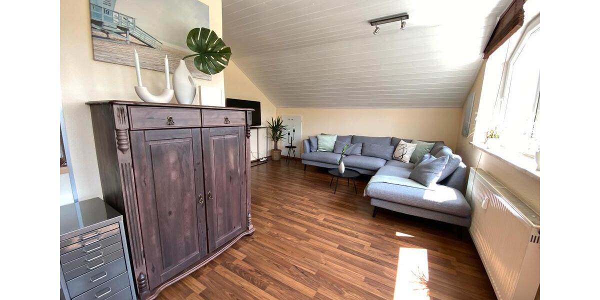 Möblierte 3 Zimmer Whg. DG in 97076 Würzburg ab 01.02.2026 3 zimmer