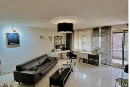 Eigentumswohnung im Erdgeschoss 3 zimmer