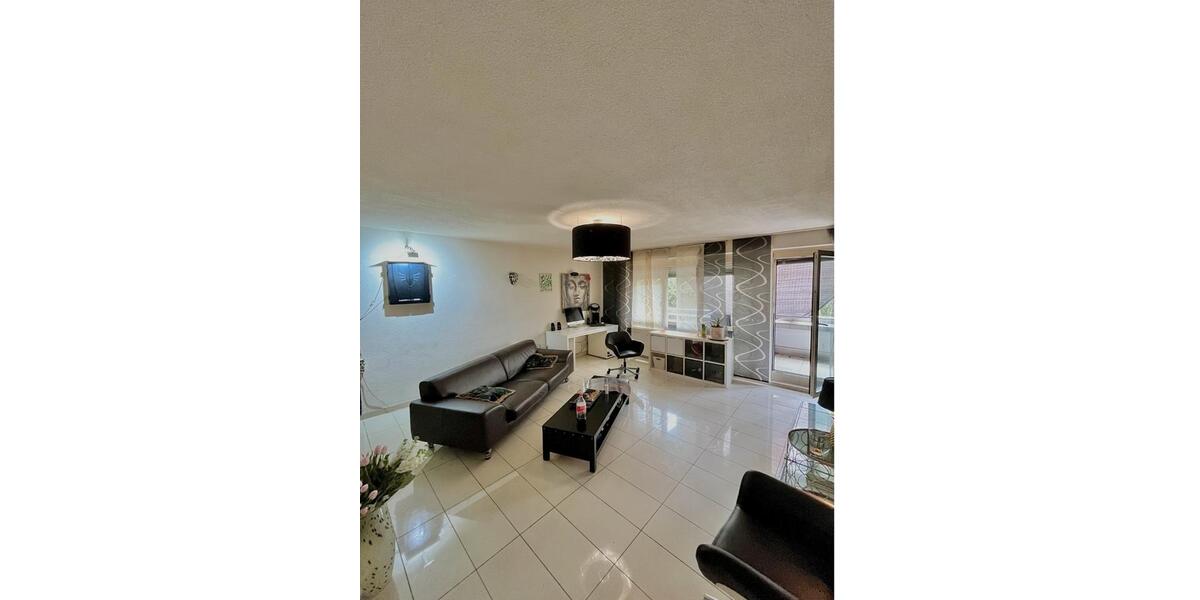 Eigentumswohnung im Erdgeschoss 3 zimmer