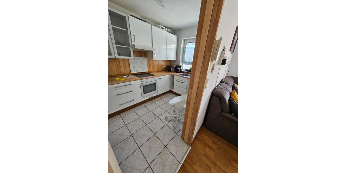 Erdgeschoßwohnung Bergtheim - 3 Zimmer, 75 m&sup2;, 900&euro; | Angebot:26615828