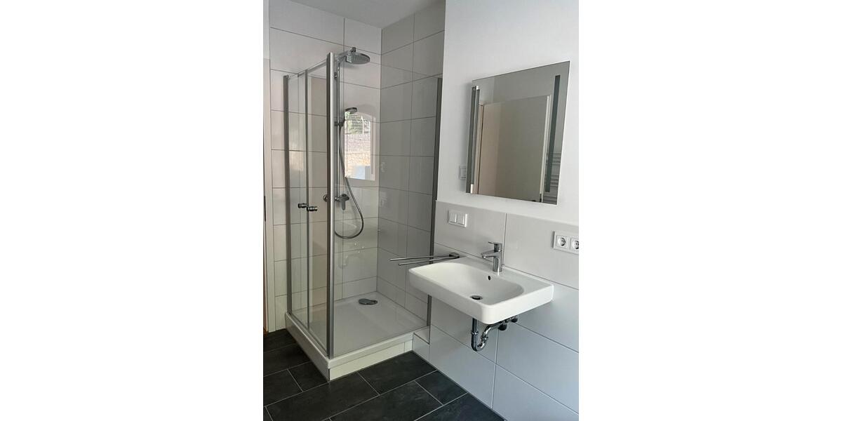 Hochparterre Würzburg Steinbachtal - 3 Zimmer, 122 m&sup2;, 1.587&euro; | Angebot:26068870