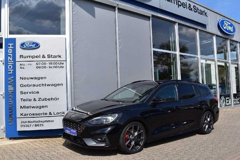 Ford Focus 86.800 km 20.990 € Unterpleichfeld 97294