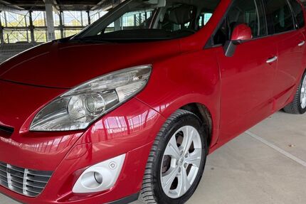 Renault Scenic 195.000 km 4.490 € Würzburg 97082