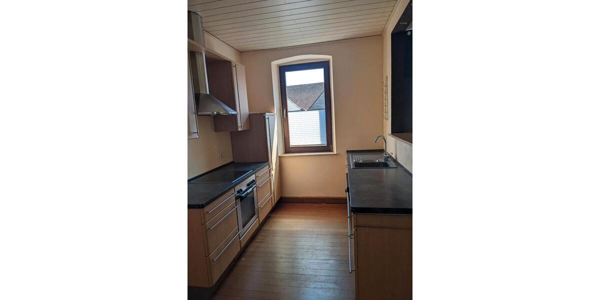 Etagenwohnung Giebelstadt - 3 Zimmer, 70 m&sup2;, 580&euro; | Angebot:26652020