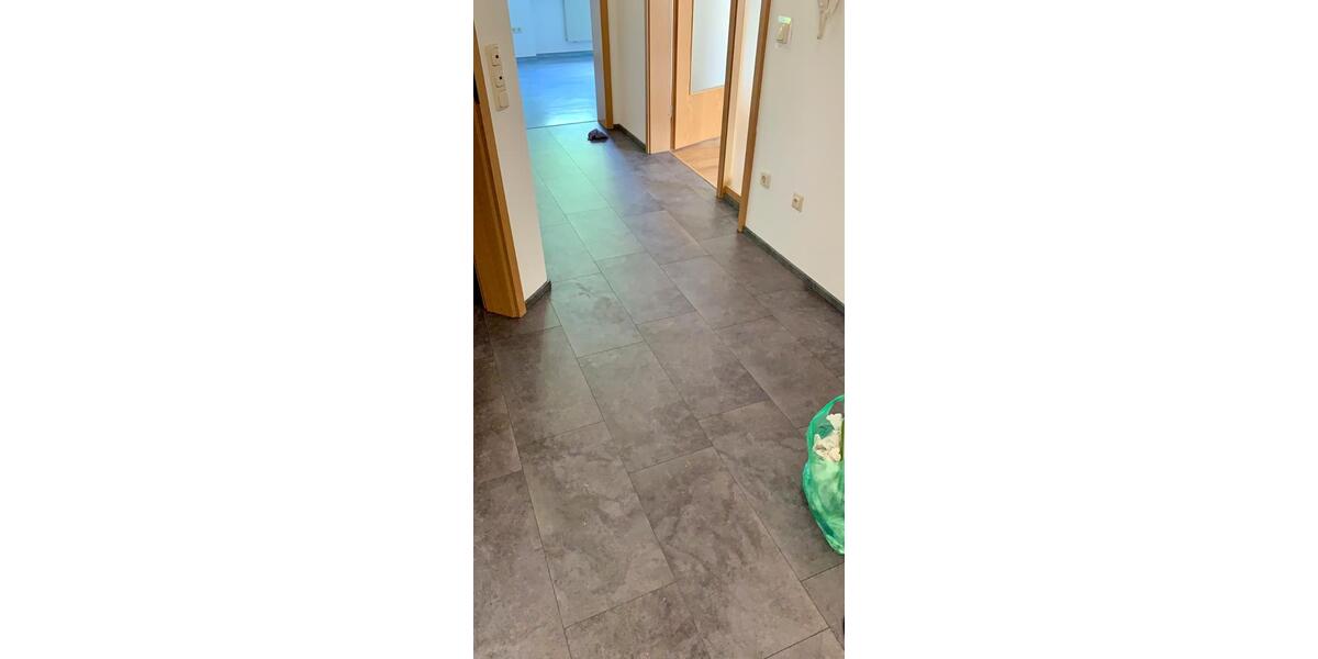 Etagenwohnung Volkach - 3 Zimmer, 91 m&sup2;, 349.000&euro; | Angebot:27002249